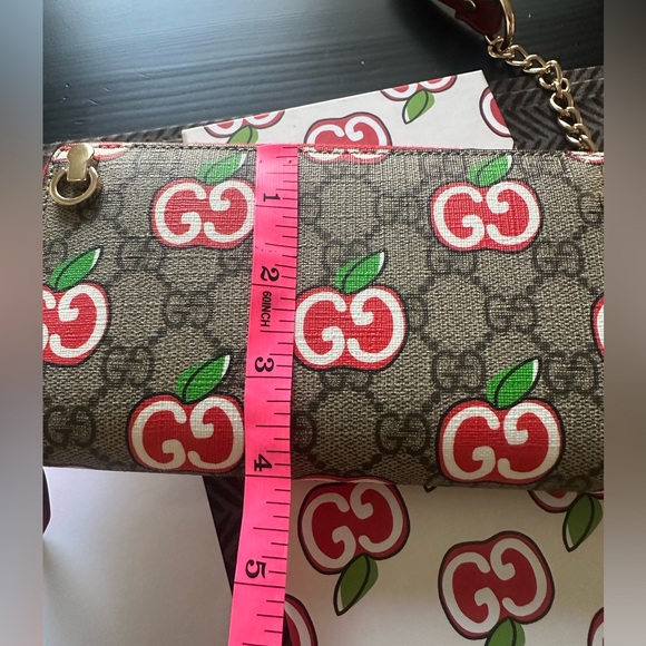 Gucci Crossbody zipped wallet - Picture 12 of 14